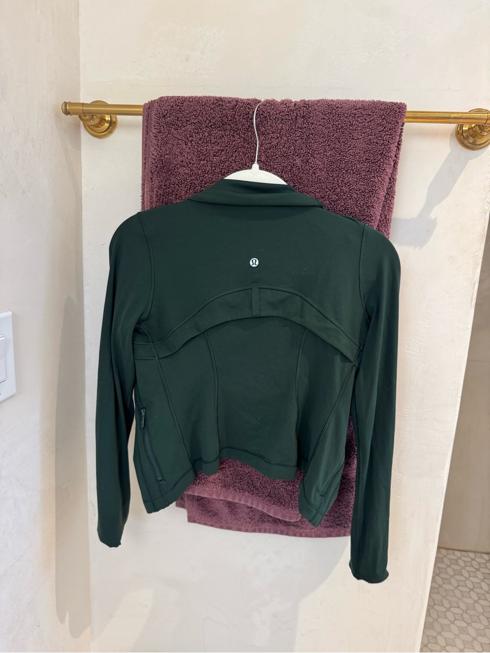 Lululemon jacket - Picture 3 of 3